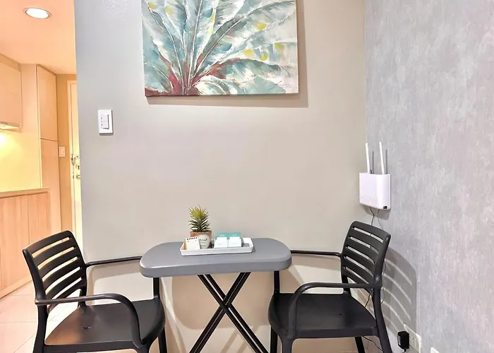 Calm Nest Unit - Sunvida Tower Apartment *
