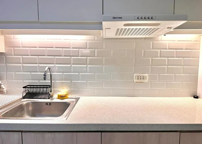 Calm Nest Unit - Sunvida Tower Apartment